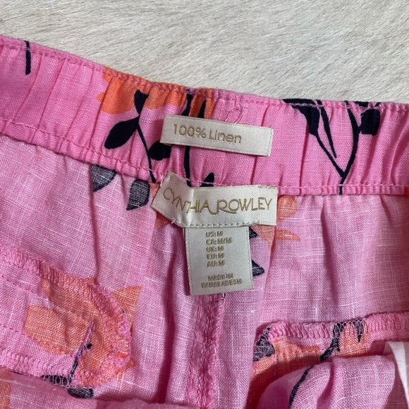 Cynthia Rowley women's linen shorts with a floral print - Picture 5 of 8